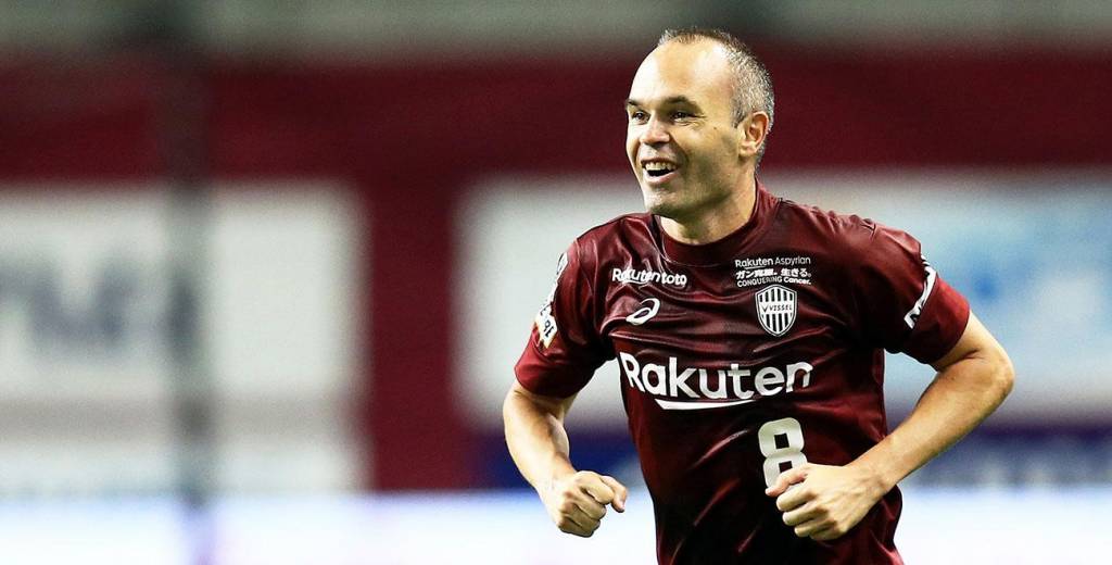 Andrés Iniesta se acerca a Argentina: "Estamos hablando para tenerlo"