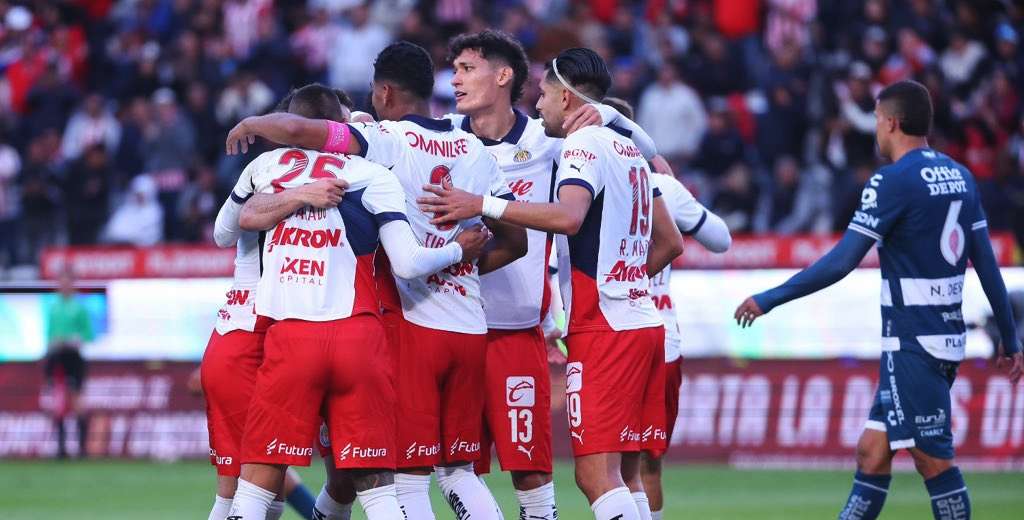 Claves del triunfo: el detalle del segundo gol de Chivas que llamó la atención tras la salida de Gago