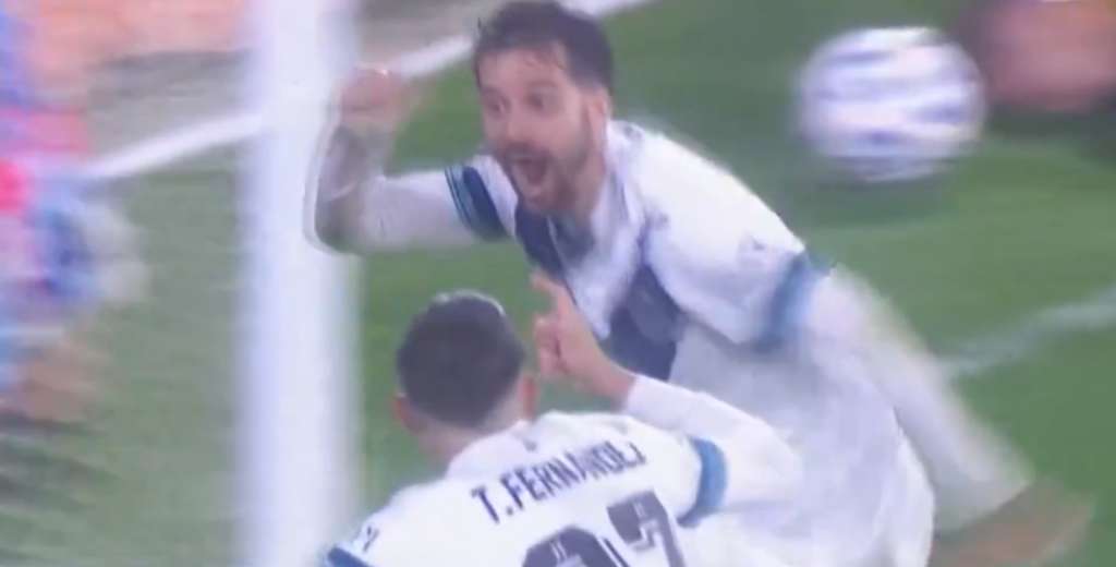 Vélez consiguió la épica: el golazo agónico de Bouzat para la remontada