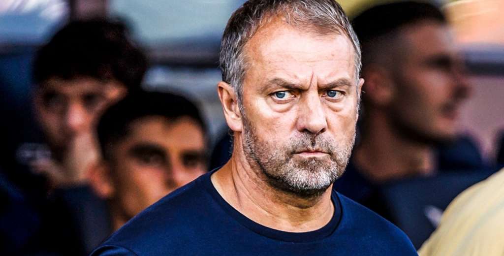 Es el terror de todo FC Barcelona: llegó tarde y Hansi Flick lo borró del equipo...