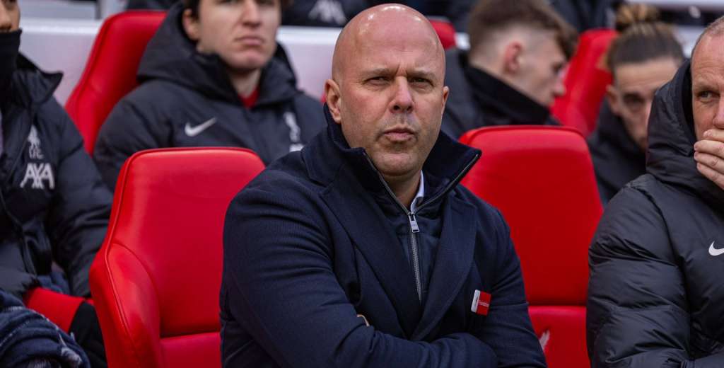 Tras la eliminación, Slot pidió que lo fichen: Liverpool va por el reemplazo de Salah