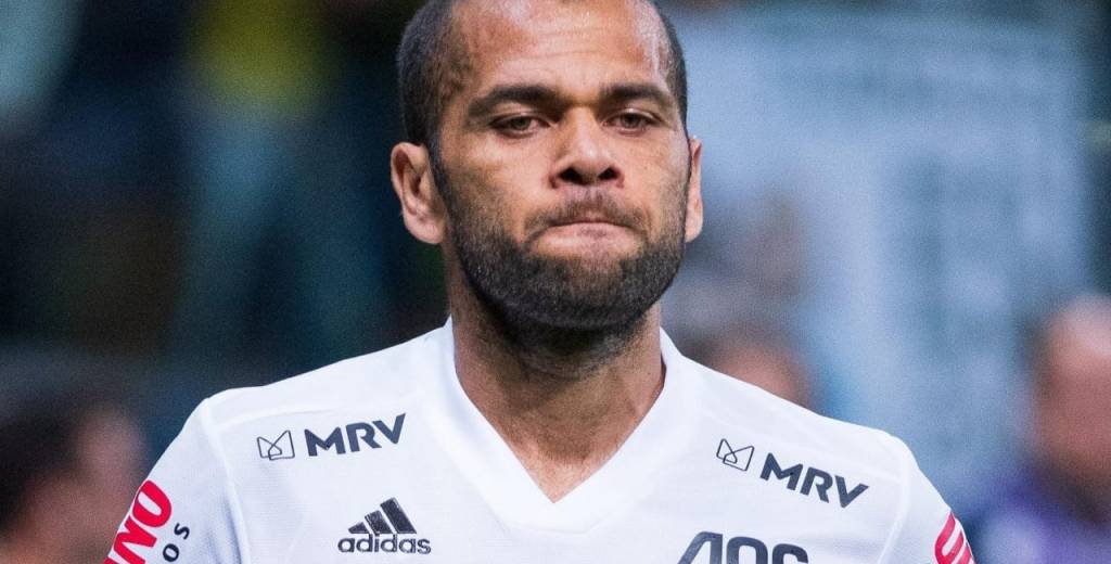 Sao Paulo le hizo perder un récord imposible a Dani Alves