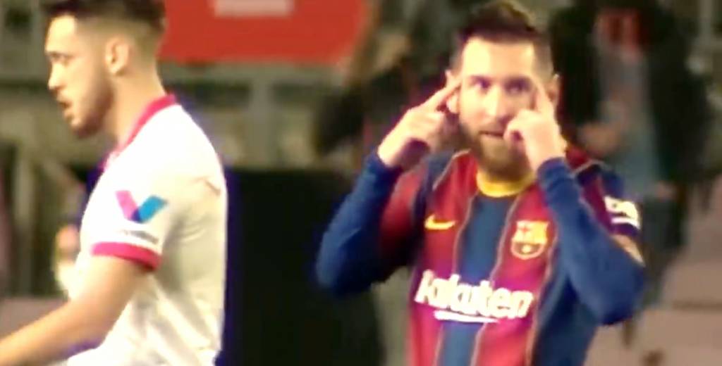 La reacción de Messi en el golazo de Piqué