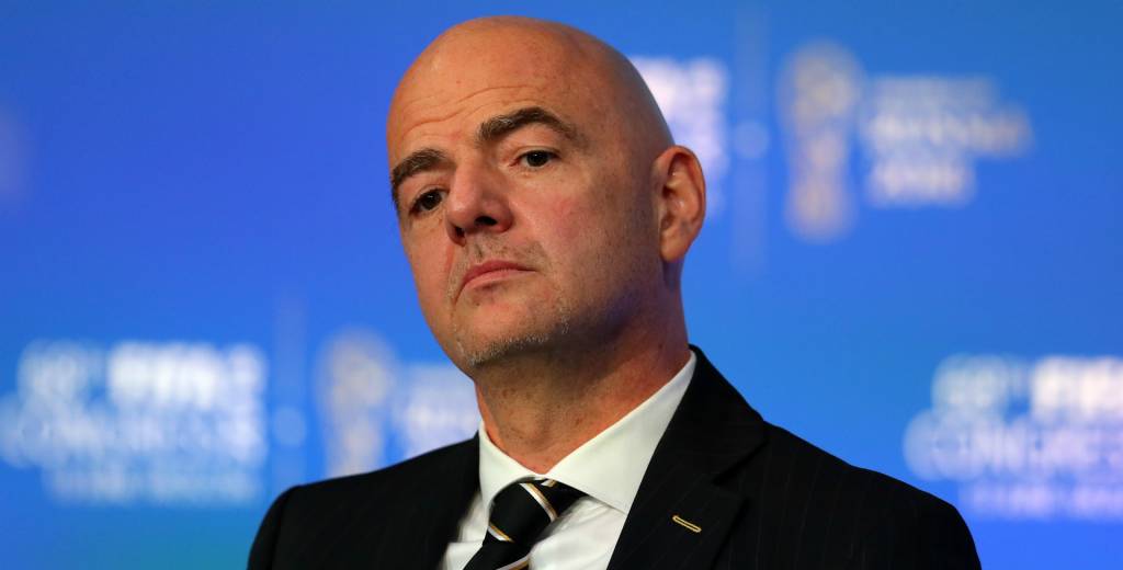 La FIFA sufre: el mejor 9 del mundo, casi afuera de Qatar 2022