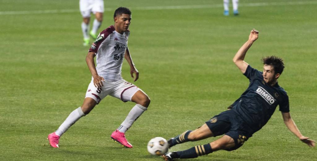 Costa Rica queda relegado en la Liga de Campeones y gana terreno la MLS