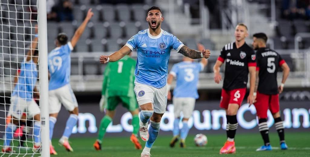 Goles de los argentinos Bou, Luciano Acosta y Taty Castellanos en la MLS