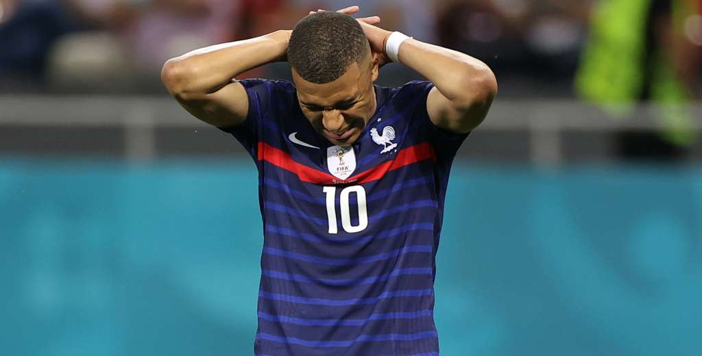 Mbappé devastado, posteó un mensaje en Twitter