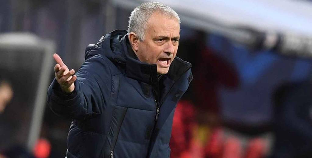 Es un descarte del Barcelona y Mourinho salió espantado por su sueldo