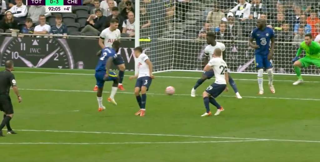 Rudiger, de hundido a estrella, metió este golazo en Chelsea