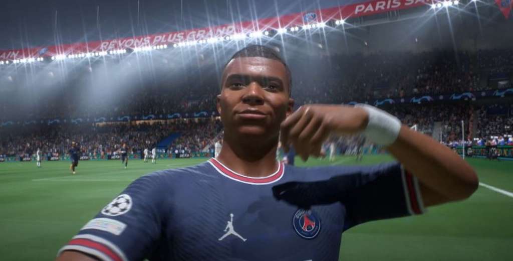 El mejor 9 del mundo se enojó con el FIFA22 porque Mbappé es mejor