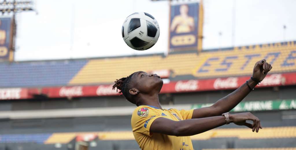 La delantera de Tigres, Uchenna Kanu alaga el nivel de la Liga MX Femenil