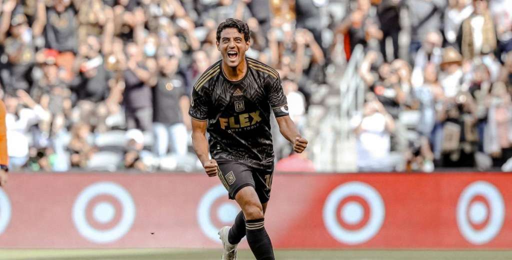 ¡No se puede creer! Carlos Vela, a punto de firmar con un inesperado equipo