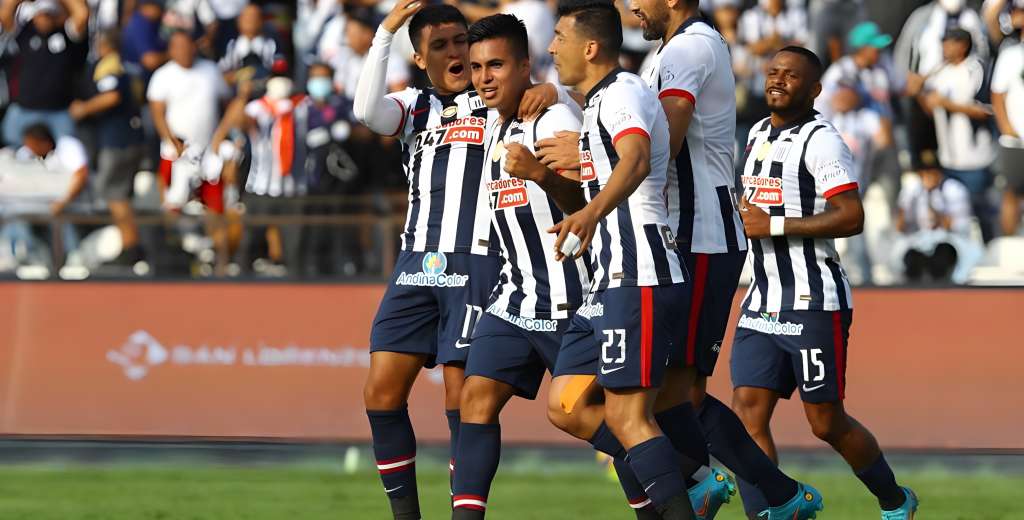 ¡Sí es gallo en su corral! Alianza Lima masacra con una "manita" a Carlos Stein 