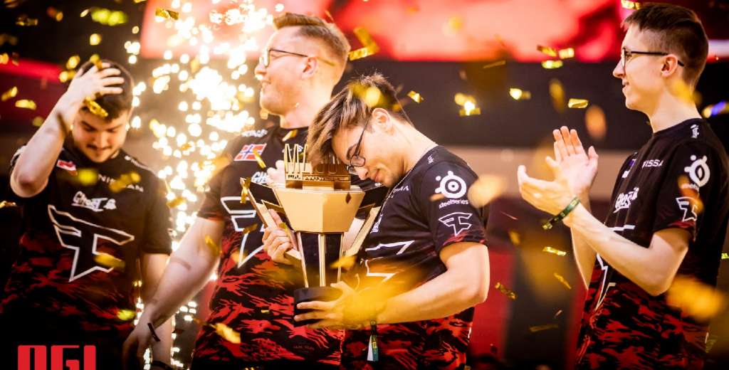 FaZe Clan levantó la copa y consiguió su primer Major de CS:GO