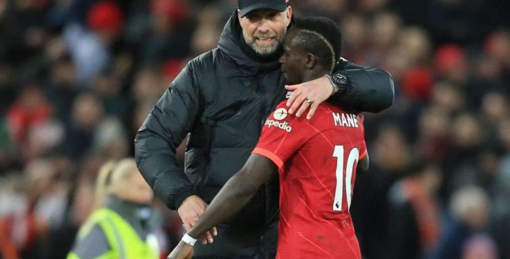 Can Liverpool replace Sadio Mané? How?