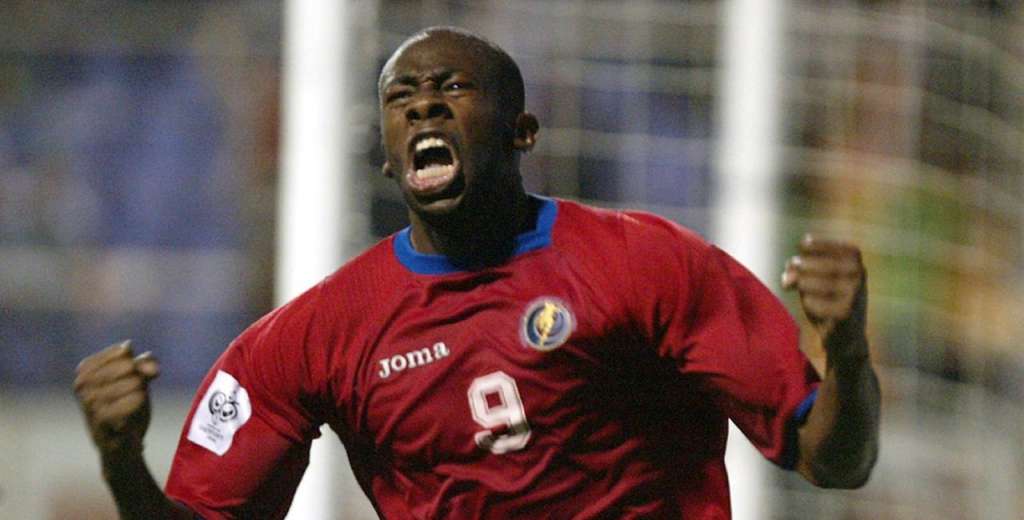 Paulo Wanchope, de goleador amado a gerente cuestionado en Costa Rica