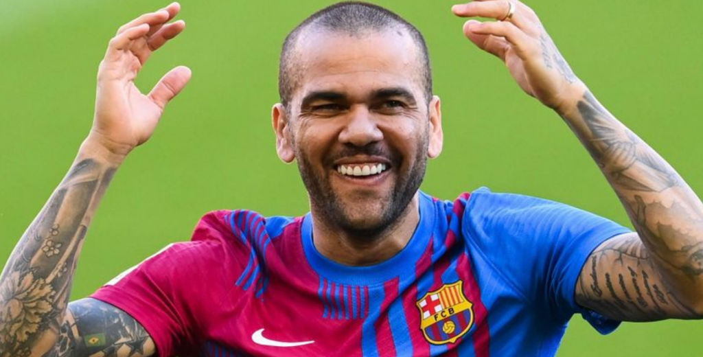 Un grande de la Liga MX le hizo una oferta a Dani Alves y esperan respuesta