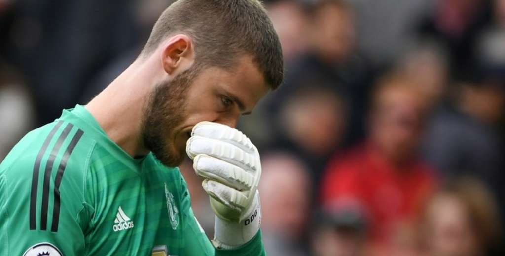 Ten Hag is TIRED of De Gea's blunders and is looking to sign this goalkeeper