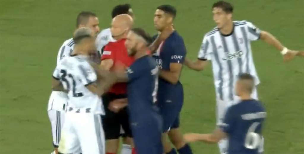 Eran compañeros hace una semana: Ramos agarró del cuello a Paredes