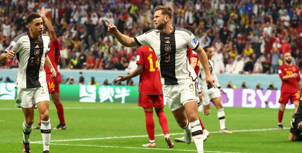 En un partidazo, España y Alemania empataron 1-1 por el Grupo E