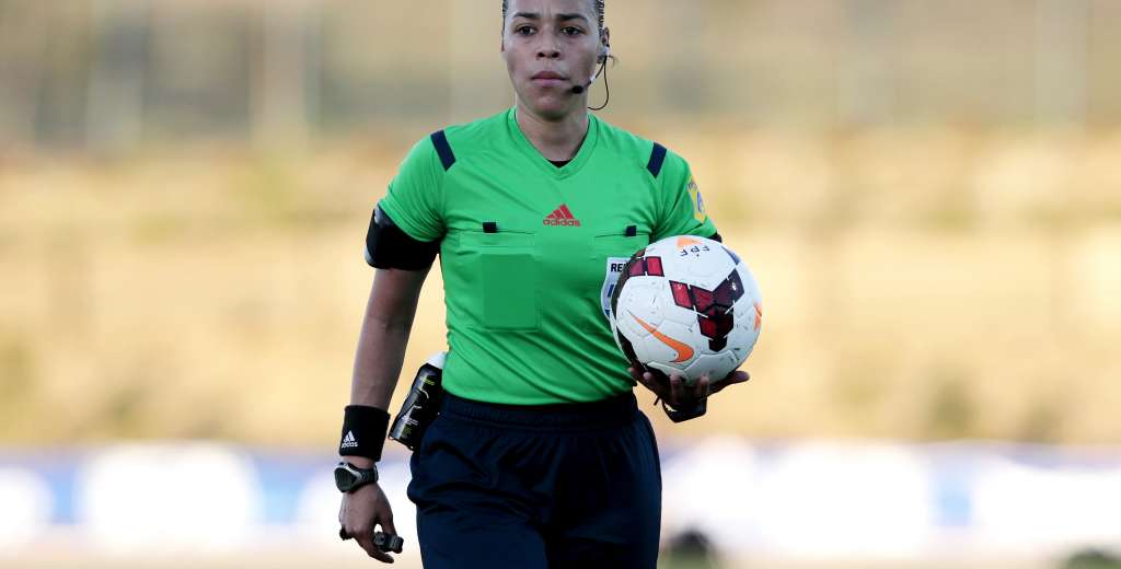 La FIFA eligió 8 árbitras latinas para oficiar el Mundial Femenino