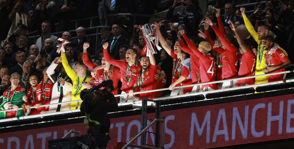 ¡Por fin! El United ganó 2-0 y es campeón de la Copa de la Liga de Inglaterra