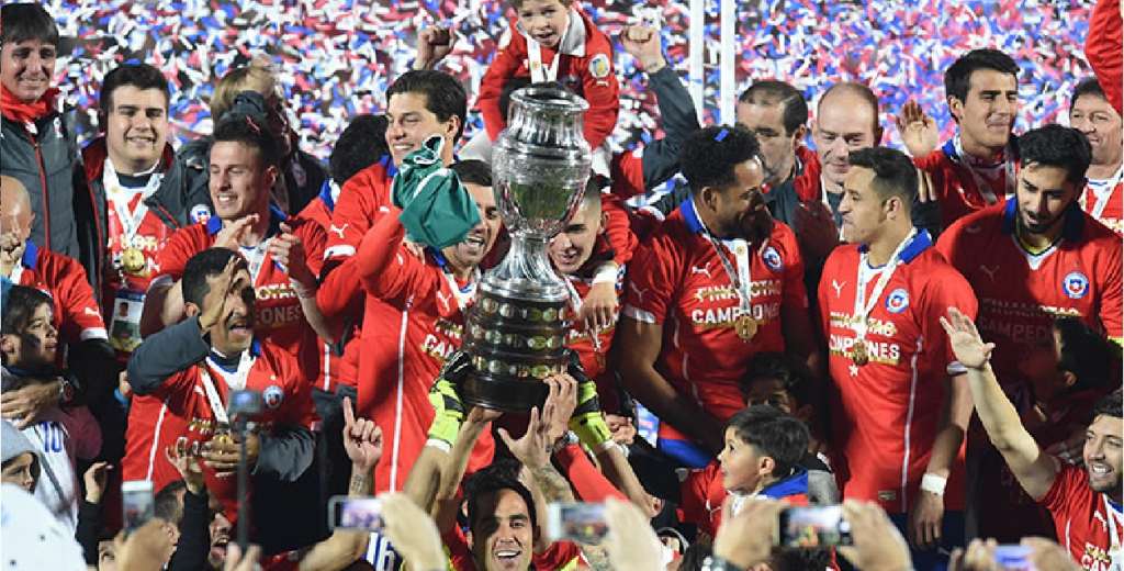 Bombazo: fue bicampeón con Chile, y vuelve de Europa para jugar la Copa Libertadores