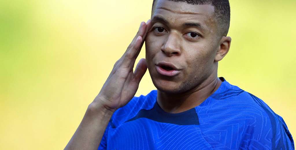 Tenía todo para irse del PSG, pero se quiere quedar porque Mbappé se marcha