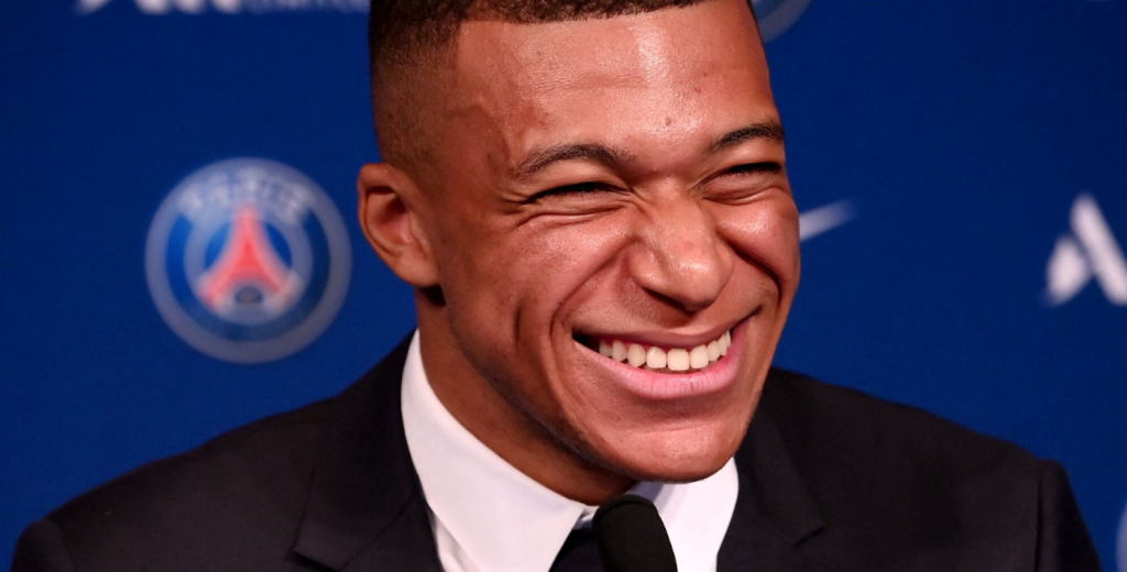 PSG lo quiso para reemplazar a Mbappé y él le cerró la puerta: renovó con su club