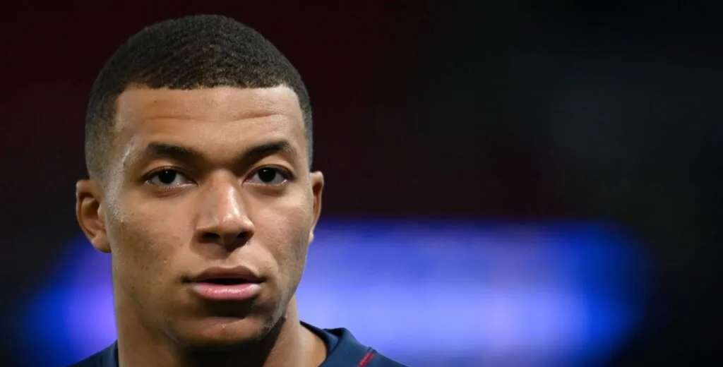 El estallido es total: PSG y Al Khelaifi dejan a Kylian Mbappé afuera del club