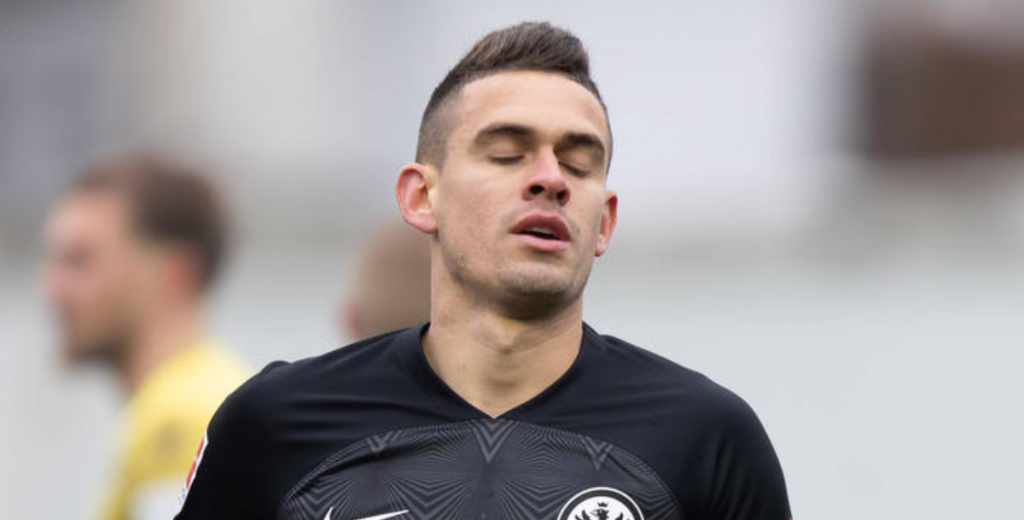 Santos Borré tiene pretendiente de España, pero el Eintracht le pondrá trabas a su salida