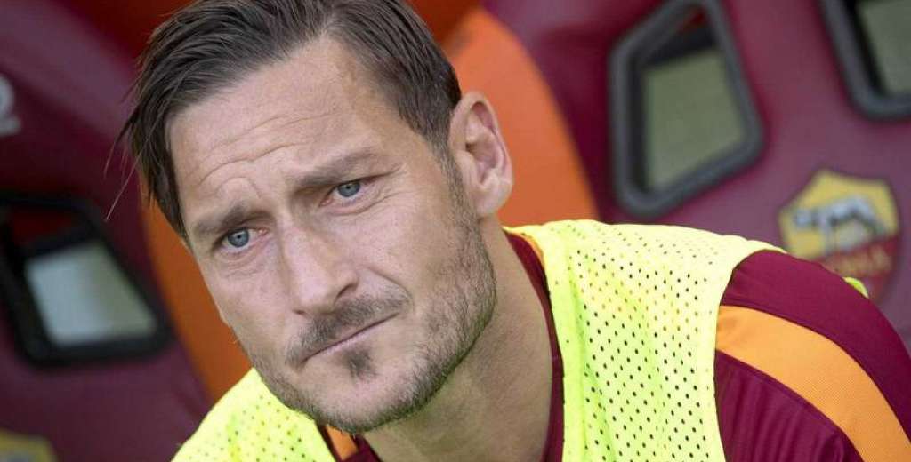 Quiere ser como Totti, pero en el FC Barcelona: "Jugaría toda mi vida aquí"