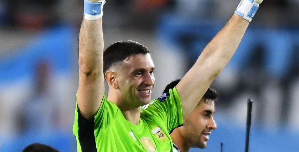 Dibu Martínez agranda su leyenda en la Selección Argentina: rompió un récord histórico