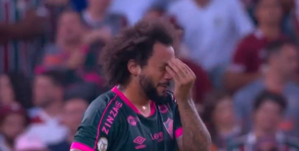 ¿Y esto? Terrible error de Marcelo en Fluminense que costó un gol