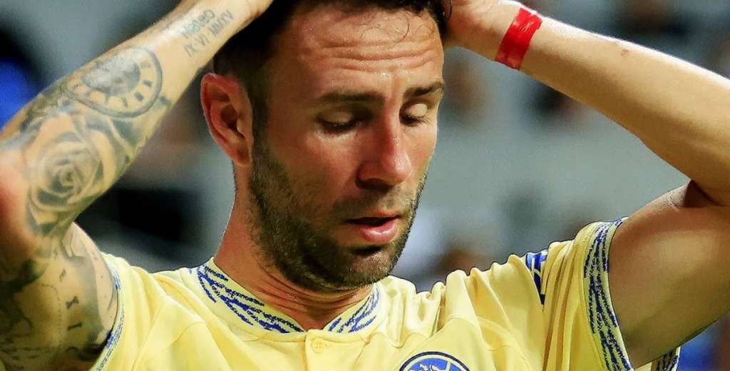 La afición de las Águilas explotó contra Miguel Layún: los motivos del enojo