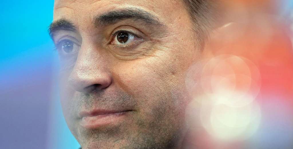 Si FC Barcelona pierde con Napoli, Xavi será echado: él asumiría en su lugar