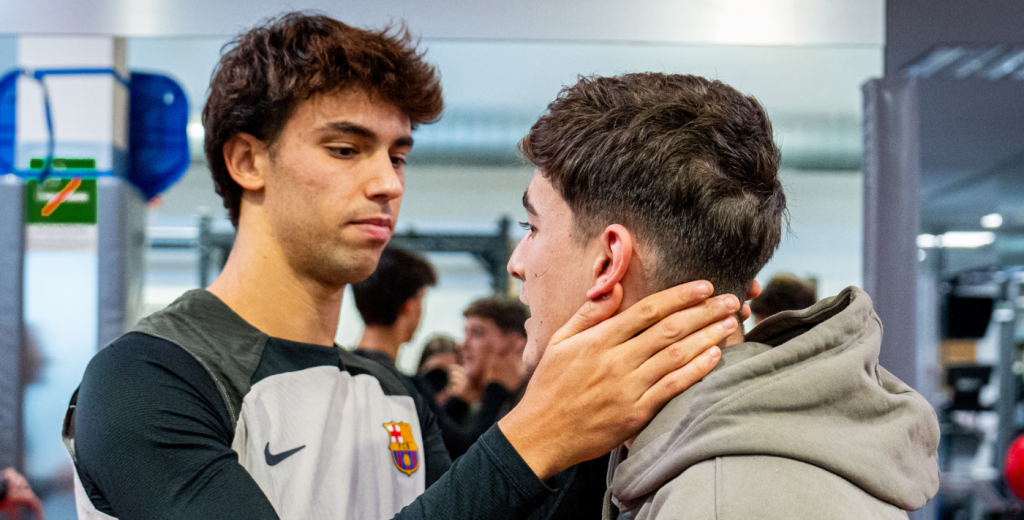 Hubo lágrimas: Gavi fue en muletas al entrenamiento del FC Barcelona tras su lesión 