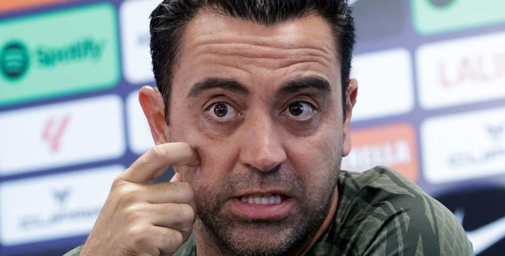 Tiene la chance de seguir en el FC Barcelona: se iría al jugar poco con Xavi