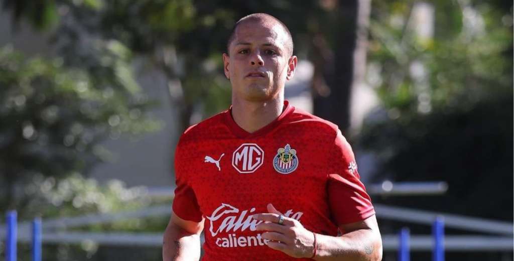 ¿Cuándo estará listo para jugar Chicharito Hernández?