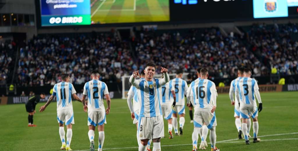 Sin despeinarse: Argentina goleó a El Salvador sin Messi