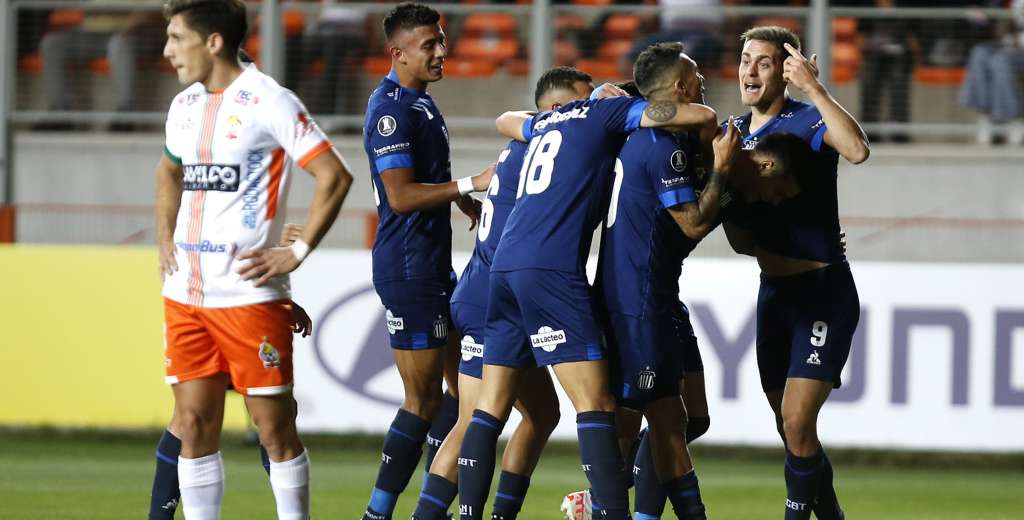 Talleres ganó 2-0  en Chile y sigue su marcha triunfal en la Libertadores