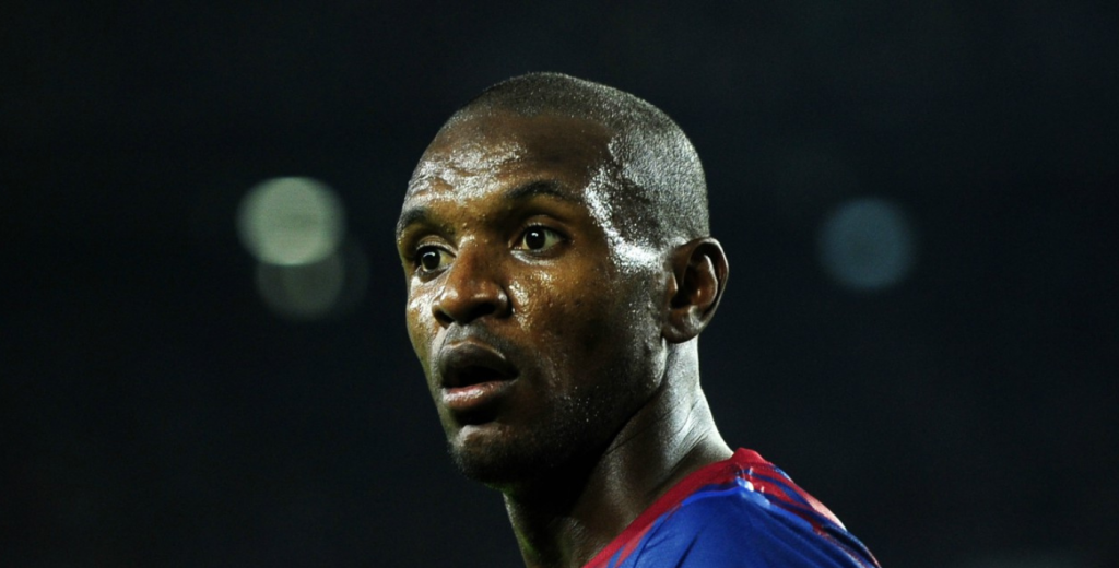 Solo jugó cinco partidos en Barcelona: "Nadie quería hablarme, solo Abidal"