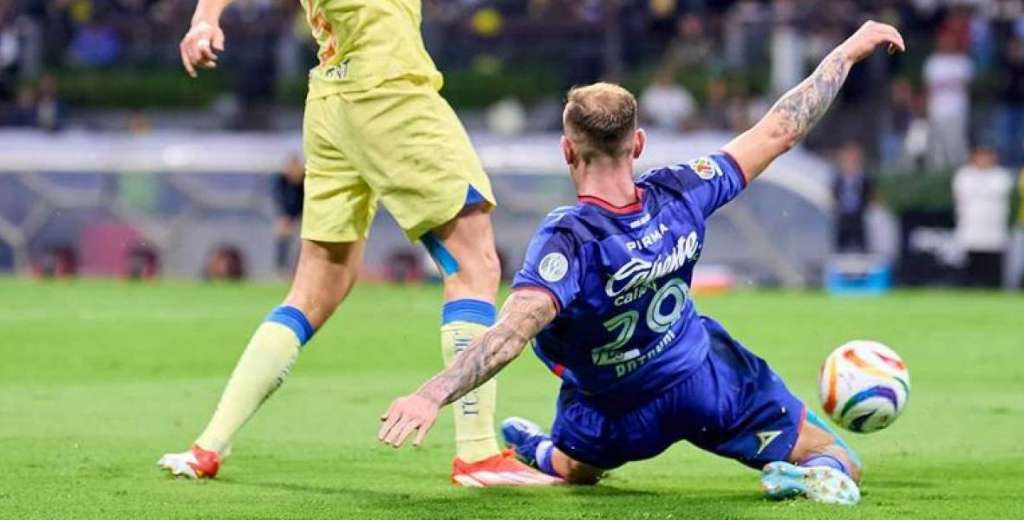 La inesperada decisión de Rotondi sobre su futuro en Cruz Azul, tras las polémicas ante el América