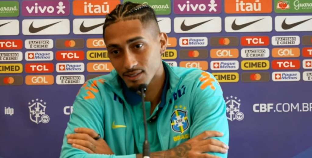 Raphinha lo destrozó a Ronaldinho: la feroz respuesta por criticar a Brasil...