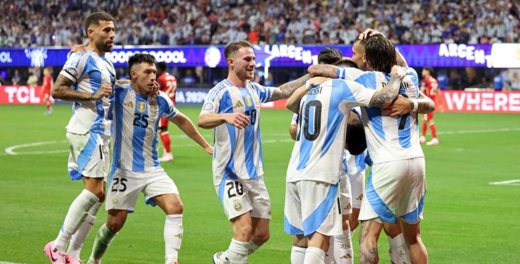 Argentina gana en el debut contra una Canadá durísima
