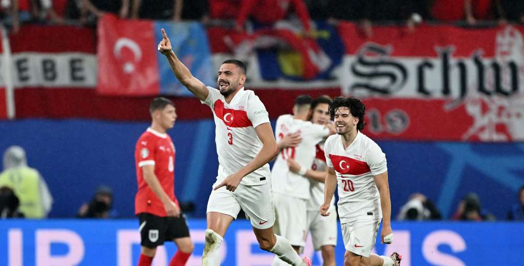 Turquía sufrió hasta el final y eliminó a Austria: va contra Países Bajos en cuartos