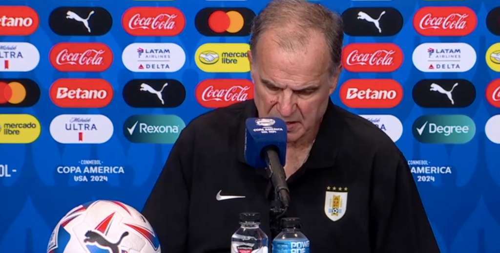 Lo que le faltaba a Bielsa: le preguntaron si iba a seguir dirigiendo Uruguay...