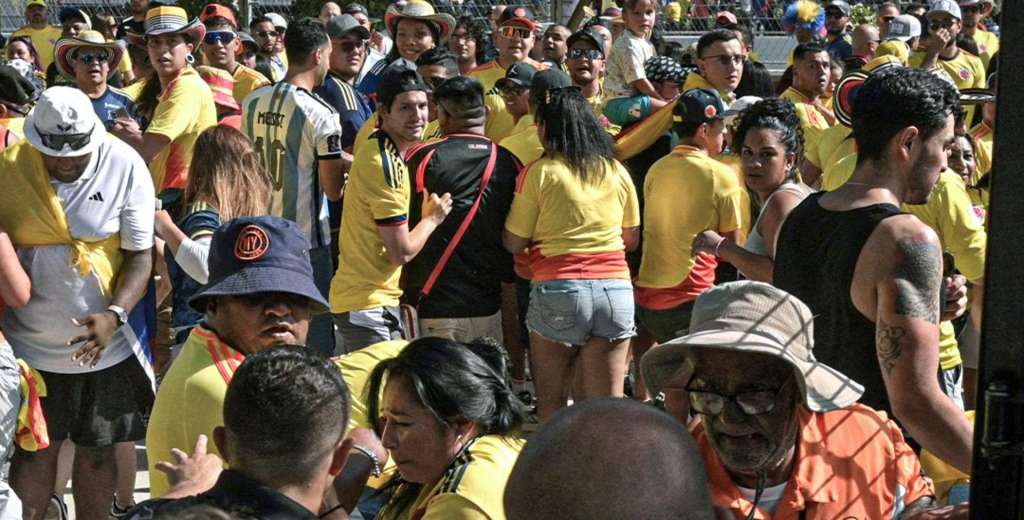 Escándalo en la final de Copa América: cerraron las puertas del estadio...