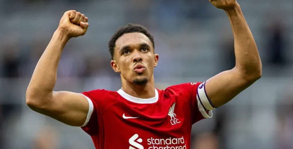 Como en el FIFA: Trent Alexander-Arnold quiere comprar un club de la Ligue1