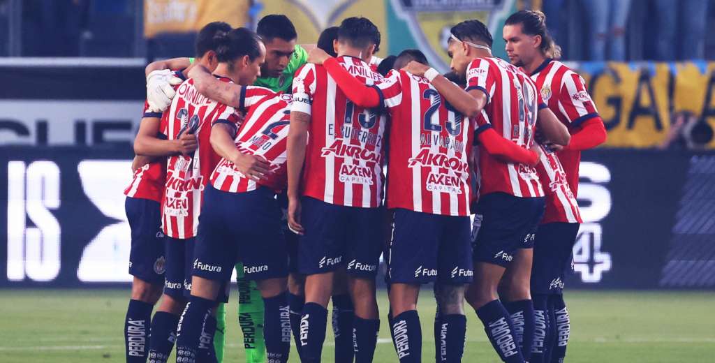 Chivas le renovó contrato y la afición celebra: es de los más valiosos del equipo